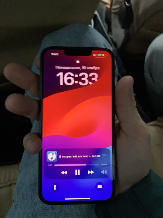 iPhone 13 256Gb в идеальном состоянии