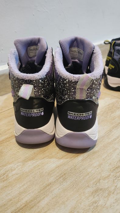 Детски зимни обувки Skechers STORM BLAZER