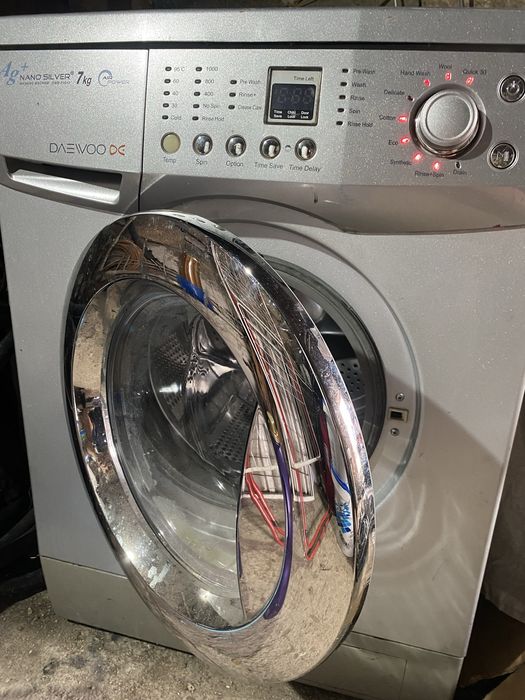 Перална Деу за ремонт.