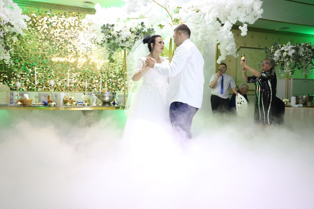 Fotograf cameraman ieftin 350 lei botez cununie