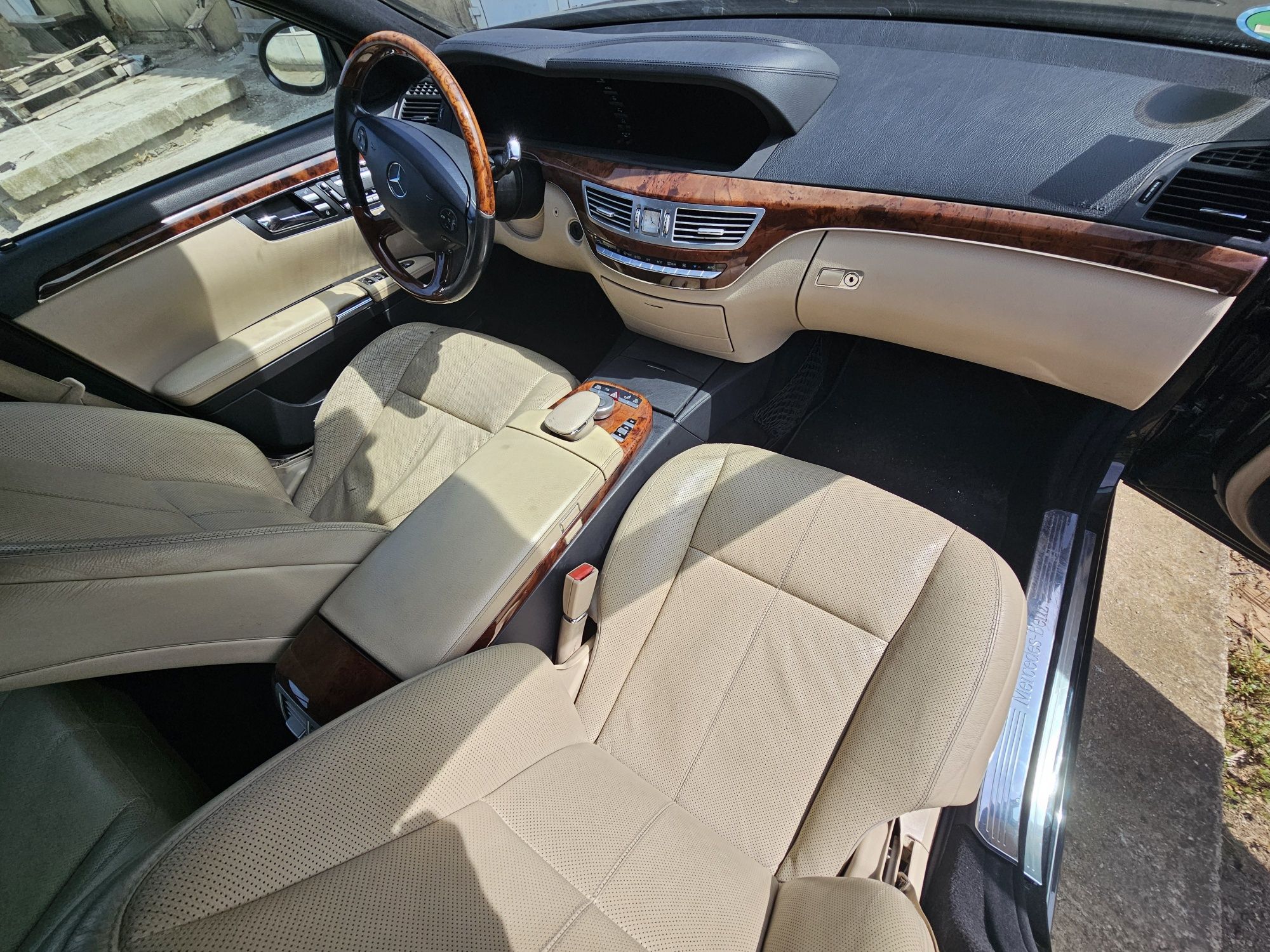 Vând Mercedes S350 , 2006 , benzină 3.5 , 272 cp , import Germania