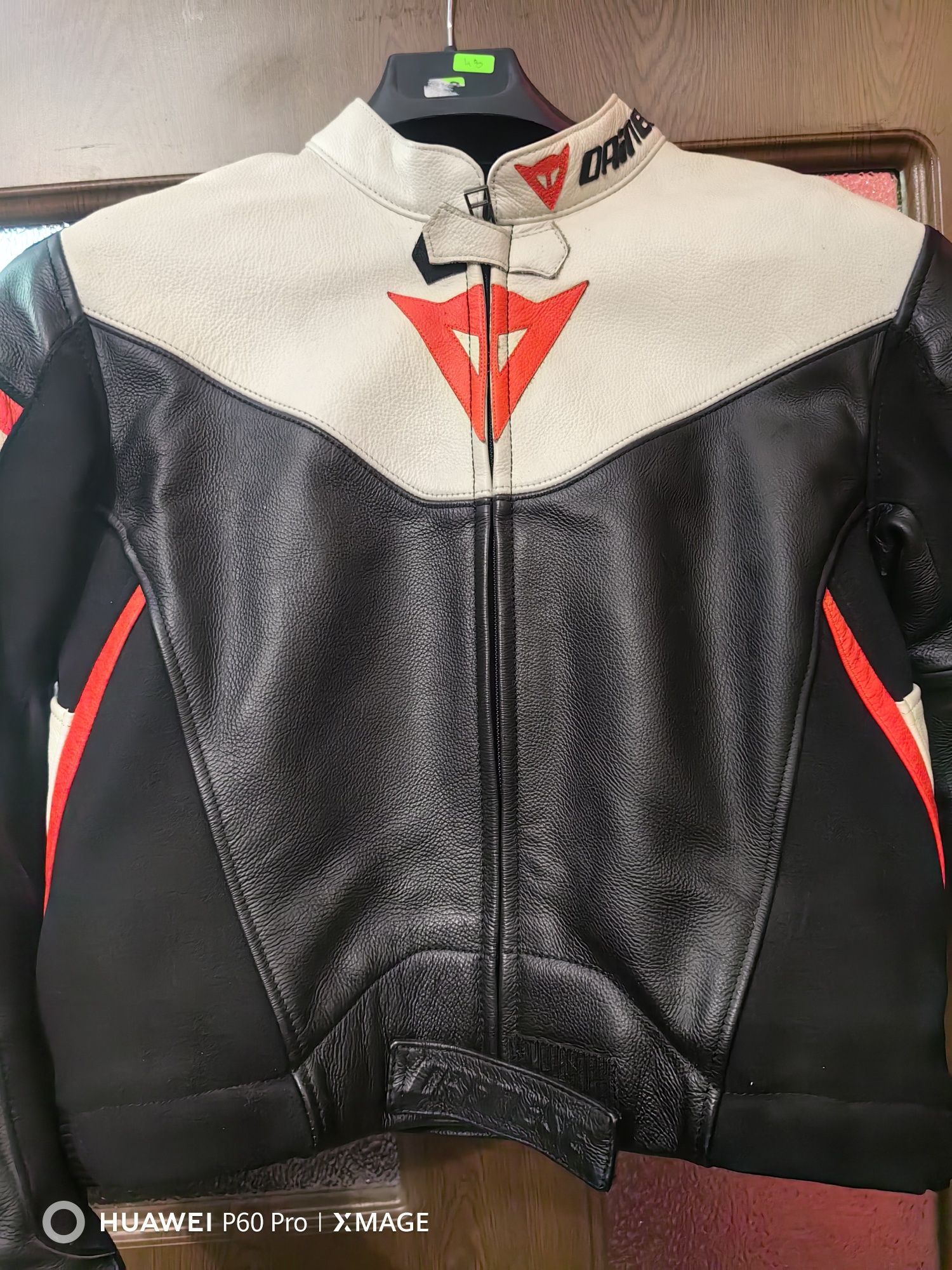 Яке Dainese Размер 48
