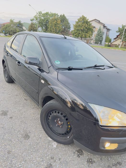 Ford Focus Ghia 2005