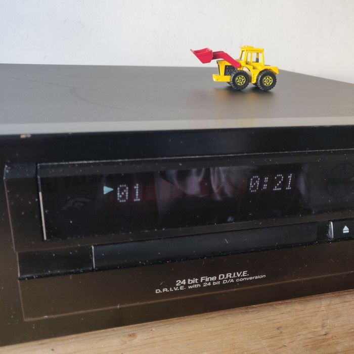 Cd player Kenwood DP-5090-24bit D/A conversion