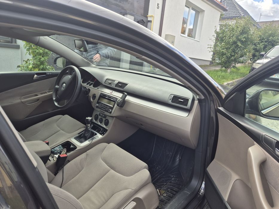 Volkswagen Passat 2009 2.0tdi