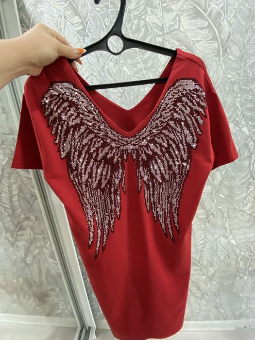 Продам новое платье