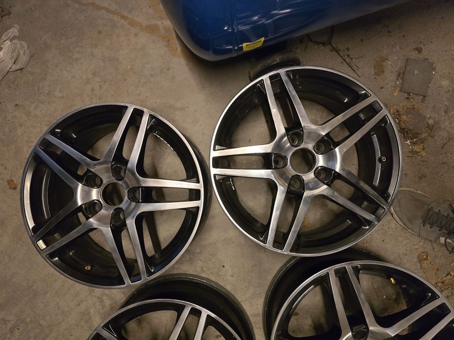 5х112 16 цола перфектни