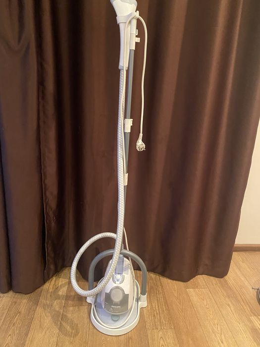 Паровой утюг Philips отпариватель