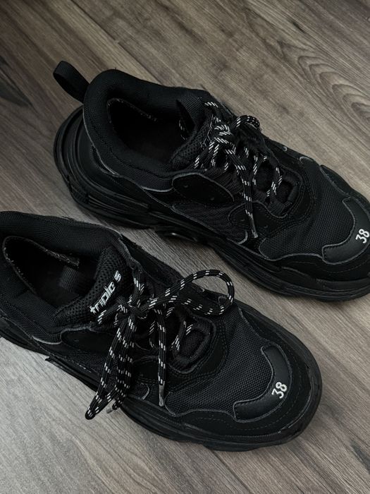 Balenciaga черни сникърси 38 номер