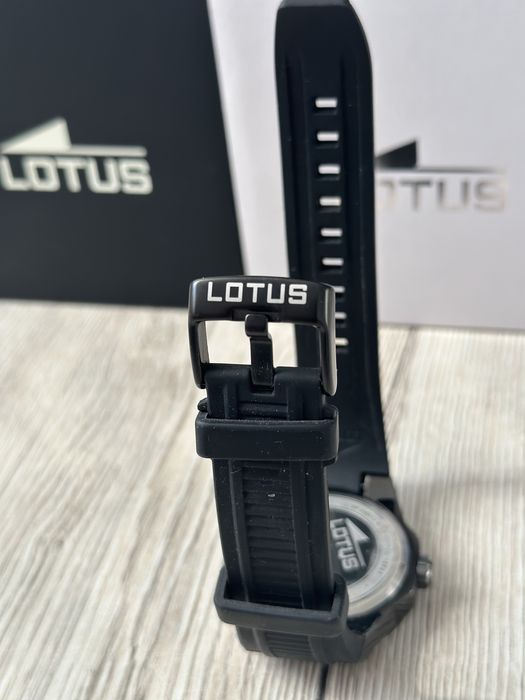 Lotus 18946 Гаранция