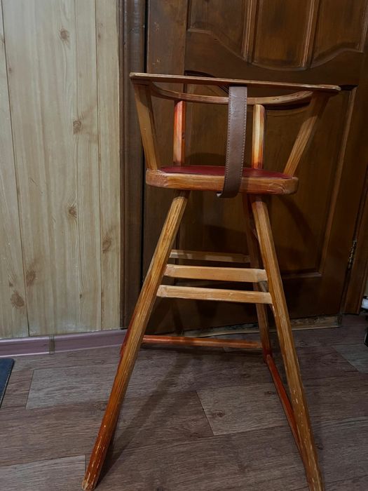 Продам детсктий стульчик