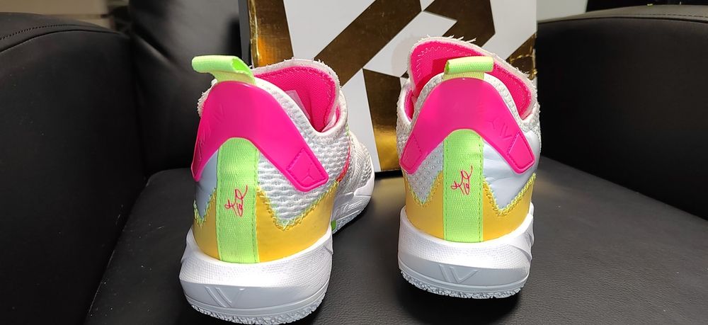 Nike Air Jordan Why not Zero 4, номер 37,5