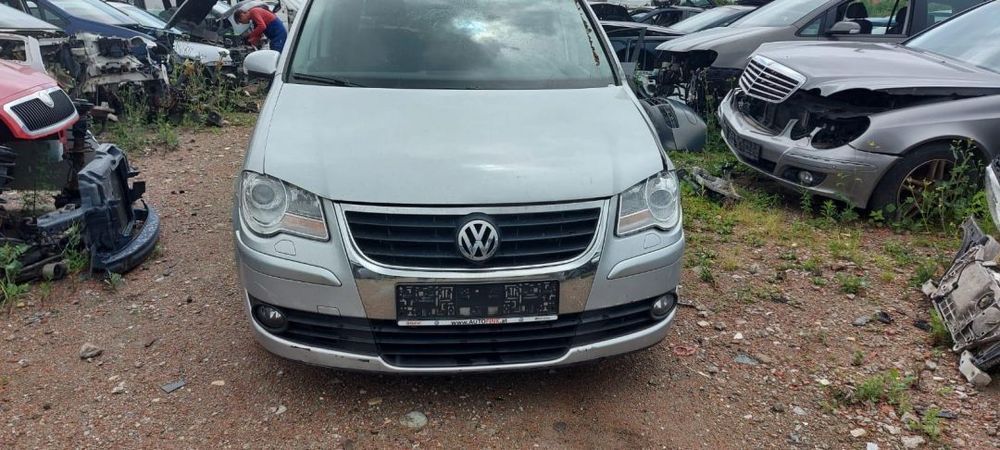 Dezmembrez Volkswagen Touran DSG 2008 1.9tdi BLS