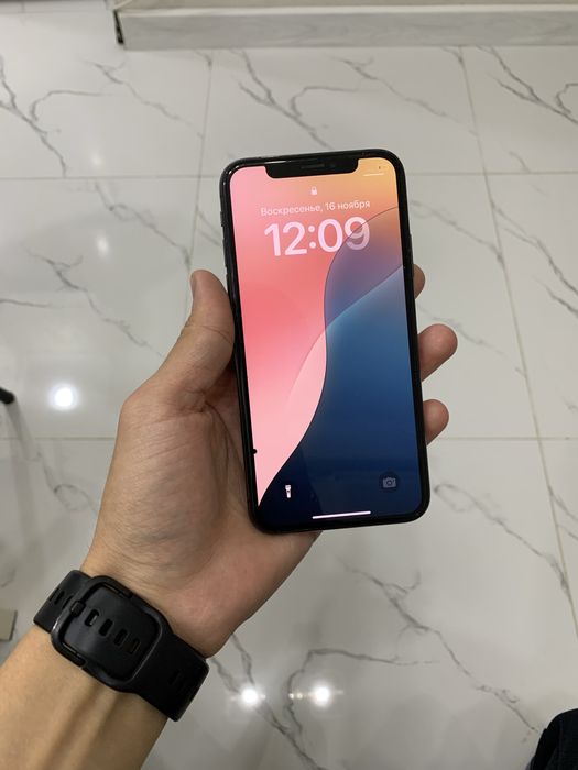 Айфон Xs 64gb.