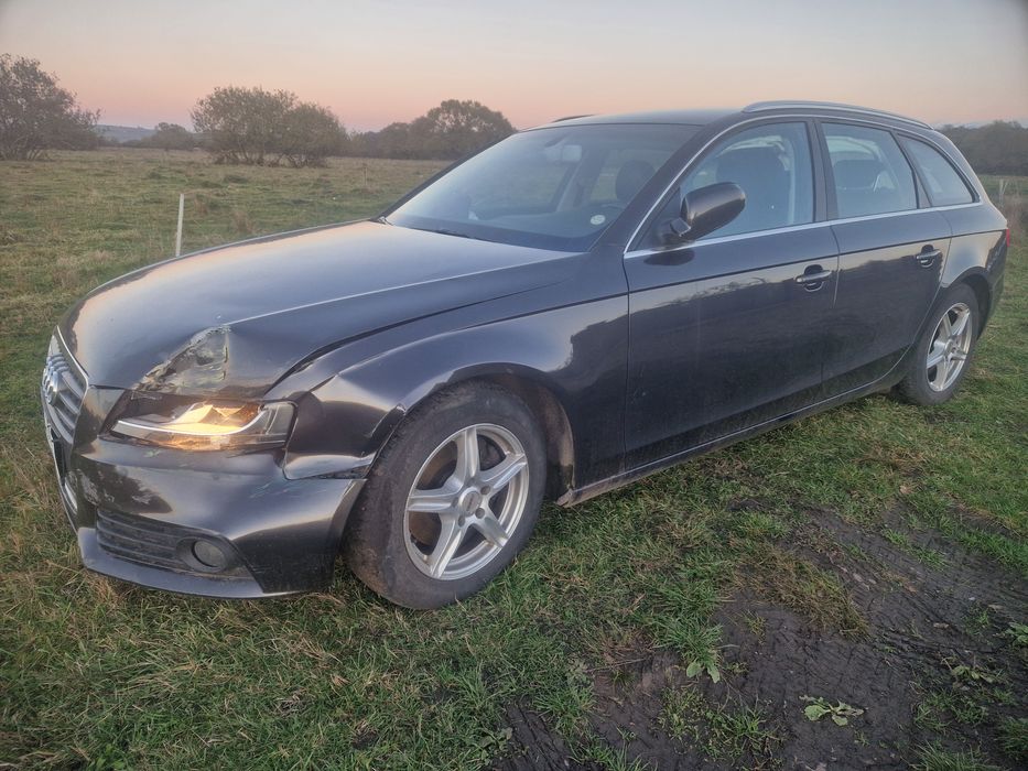 Audi A4 B4 2.0 TDI avariat