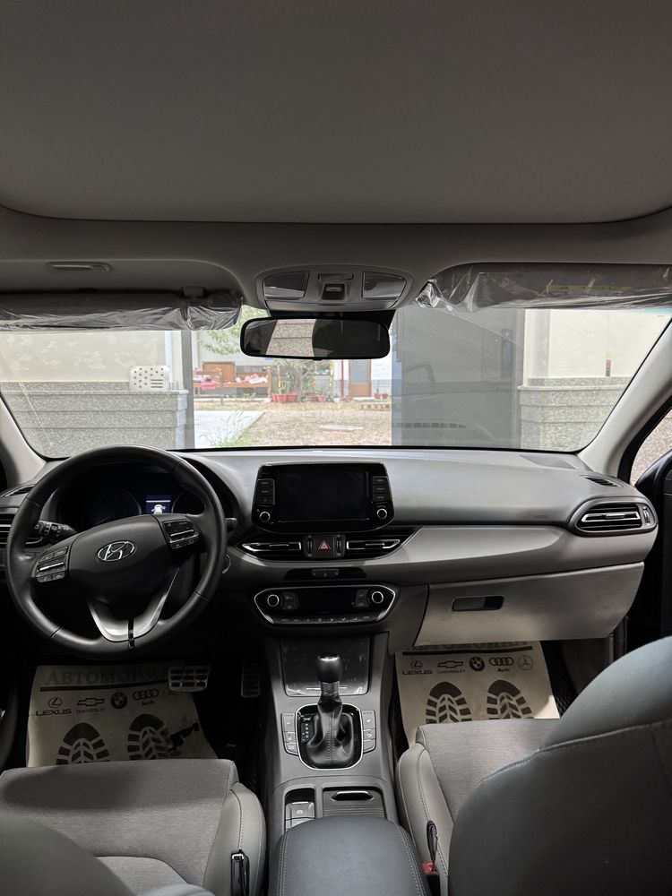 Hyundai i30 ideal