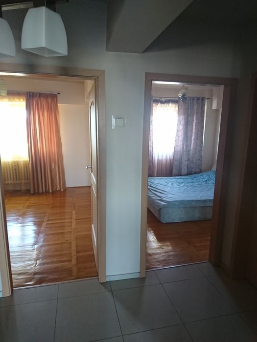 Apartament 3camere zona centrală