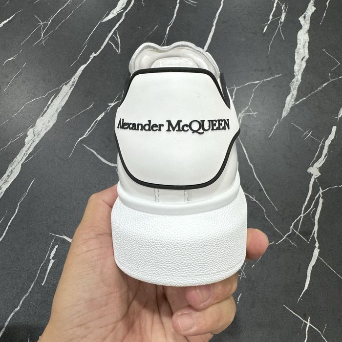 Adidasi Alexander McQueen Calitate Premium