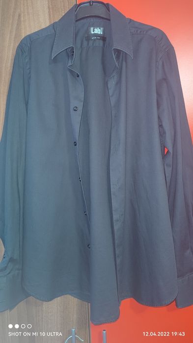 Vând cămăși originale hugo boss, palzileri lab,