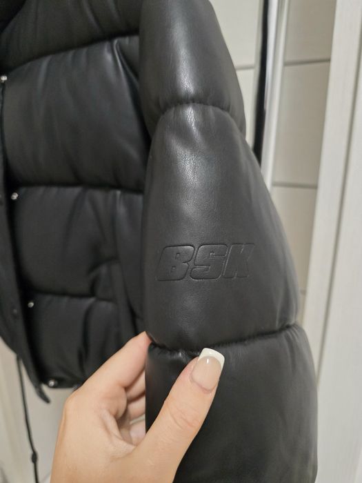 Късо яке Bershka L