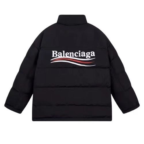 Geaca Balenciaga colectie noua