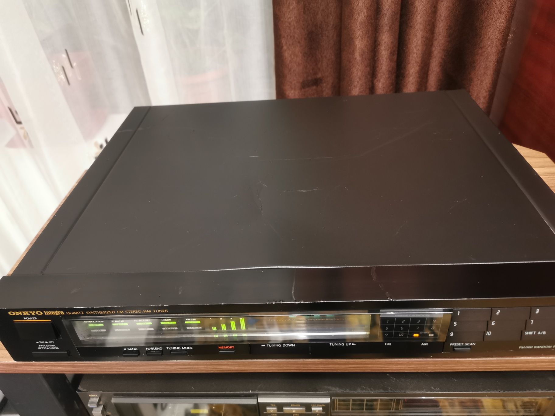 Tuner/radio vintage Onkyo Integra T4450