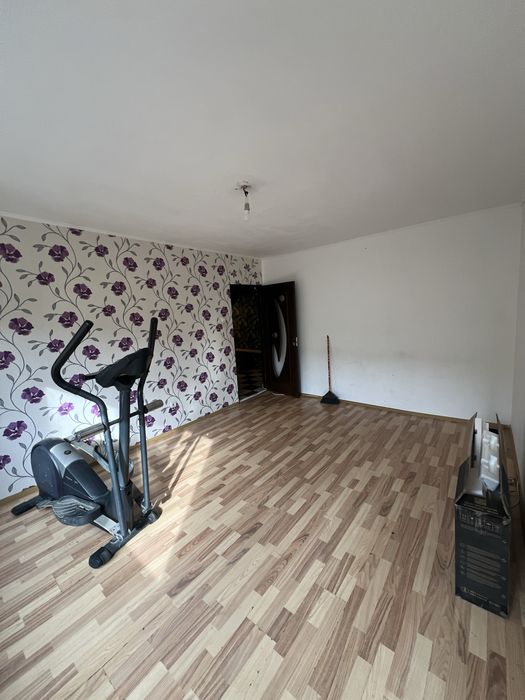 Apartament de vanzare 4 camere