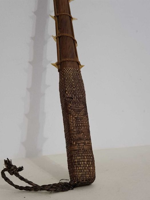 Sabie tribala vintage dinti de rechin sec.XIX