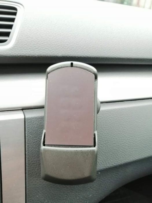 Suport telefon magnetic pentru carkitul VW