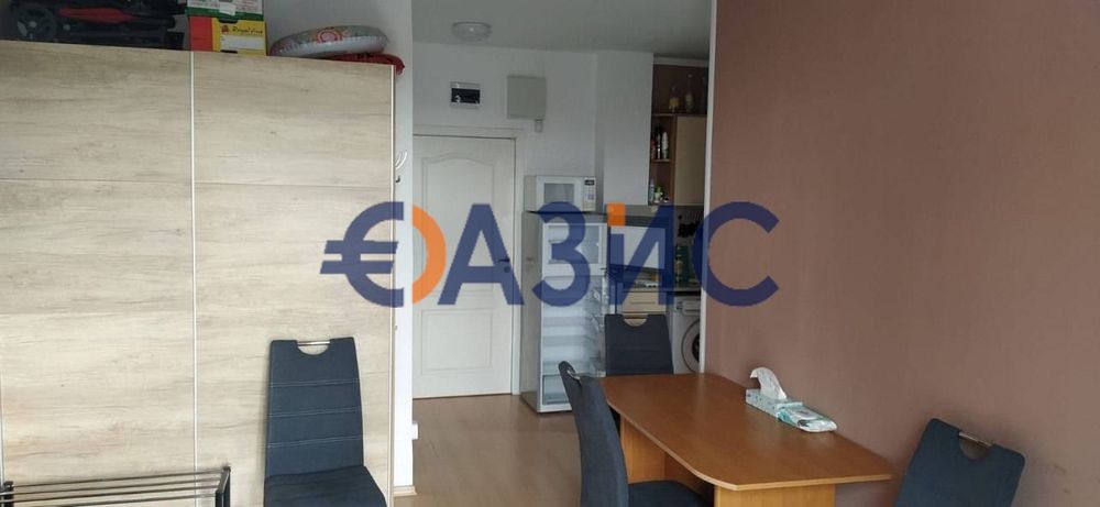 Продава се Тристаен апартамент в к.к. Слънчев бряг - 67 кв.м за 911 €/кв.м - Снимка #10