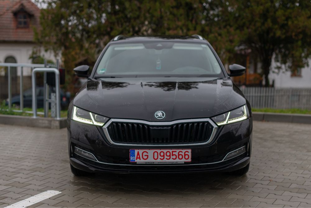 Vând Skoda Octavia IV 2022