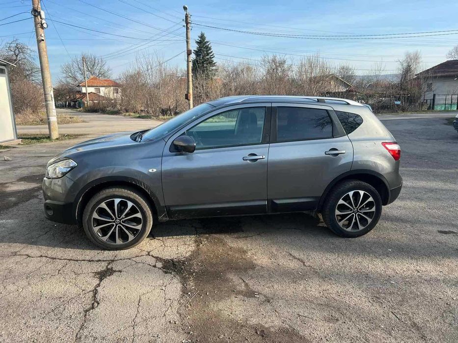 Nissan Qashqai 2.0i 2012г. На Части