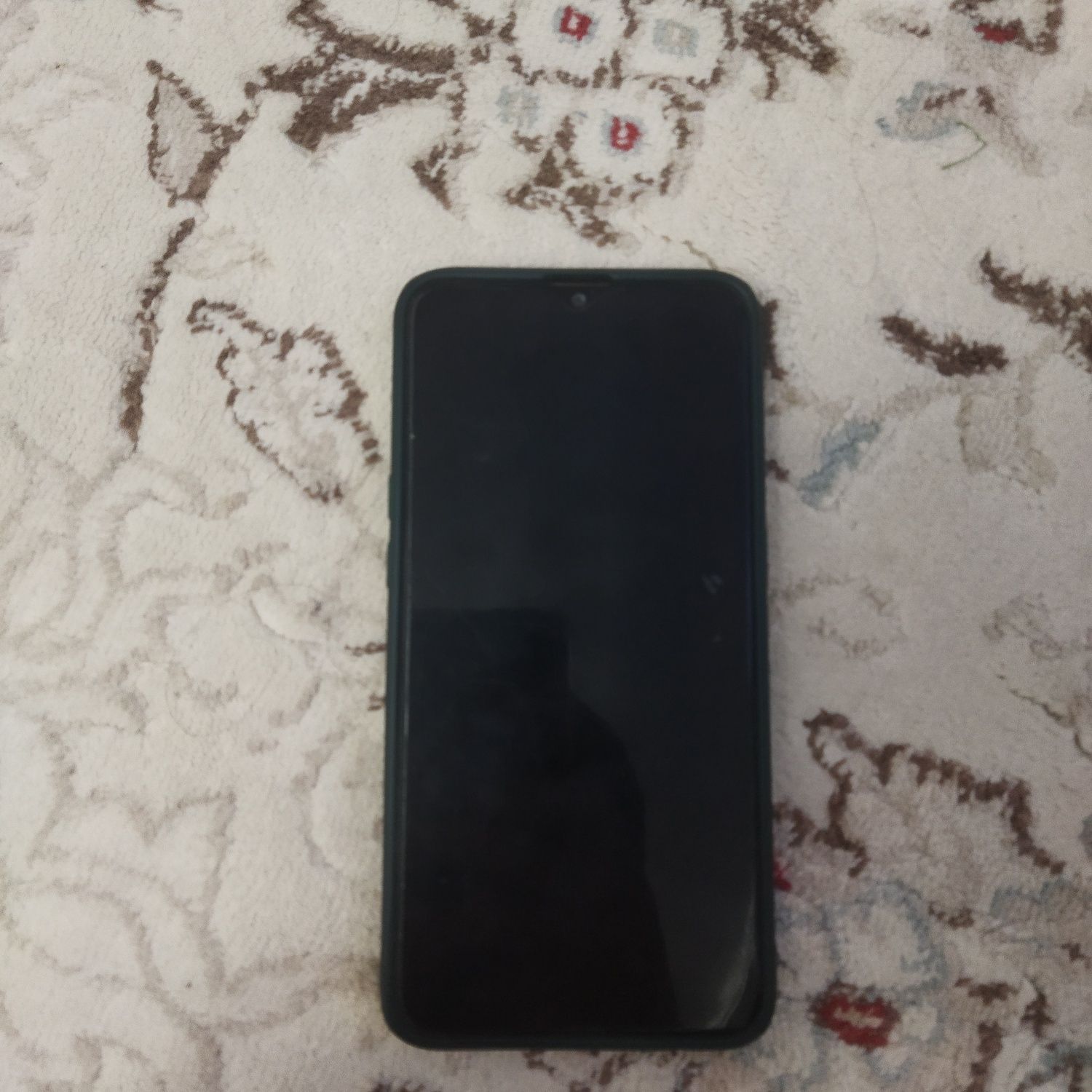 Телефон Oppo AX7