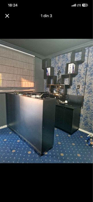 Mobilier bar, folosit foarte putin.