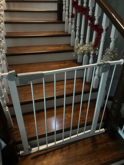 Ограждение для лестницы,двери для детей, ворота болала Зина панжара