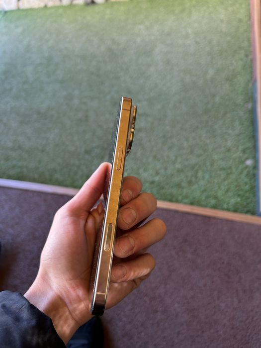 Vand iphone 16 pro max