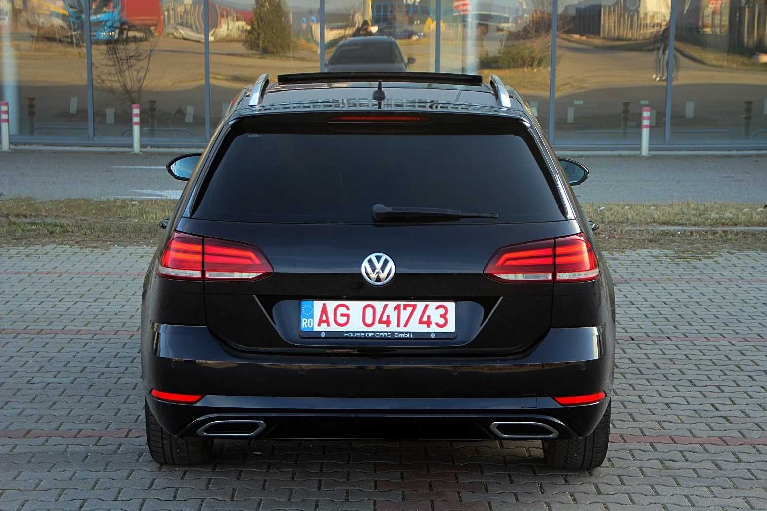 VW Golf 7 1.6 TDI*R-Line*Panoramic*Virtual Cockpit*Dynaudio*DSG