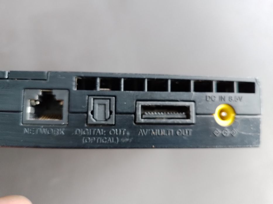 PSP2 модел SCPH 7700