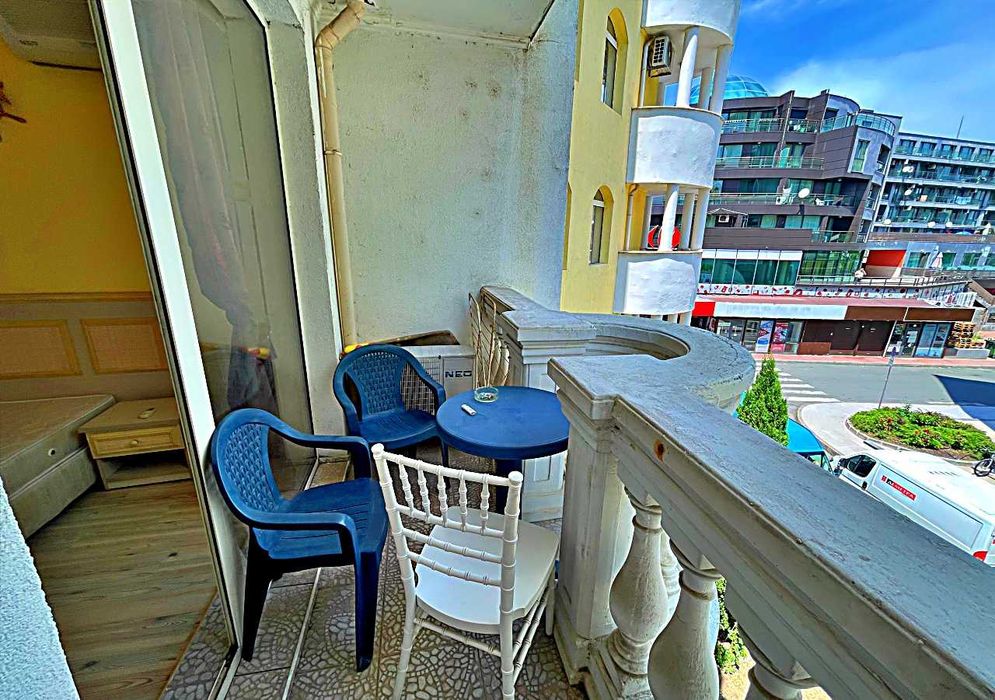 Продава се Двустаен апартамент в к.к. Слънчев бряг - 58 кв.м за 1052 €/кв.м - Снимка #10