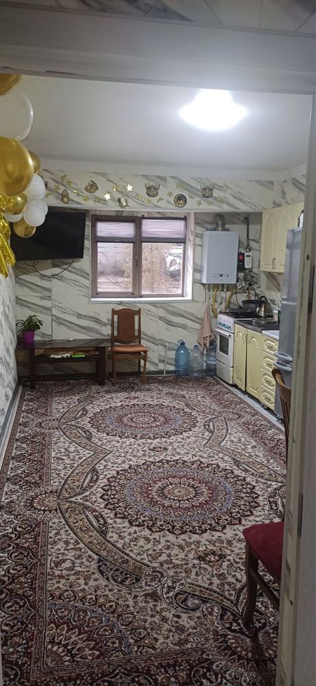 Продаётся 3х комнатних помешения
