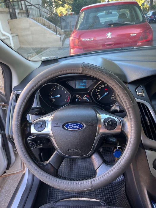 Ford Focus Hatchback 1.6