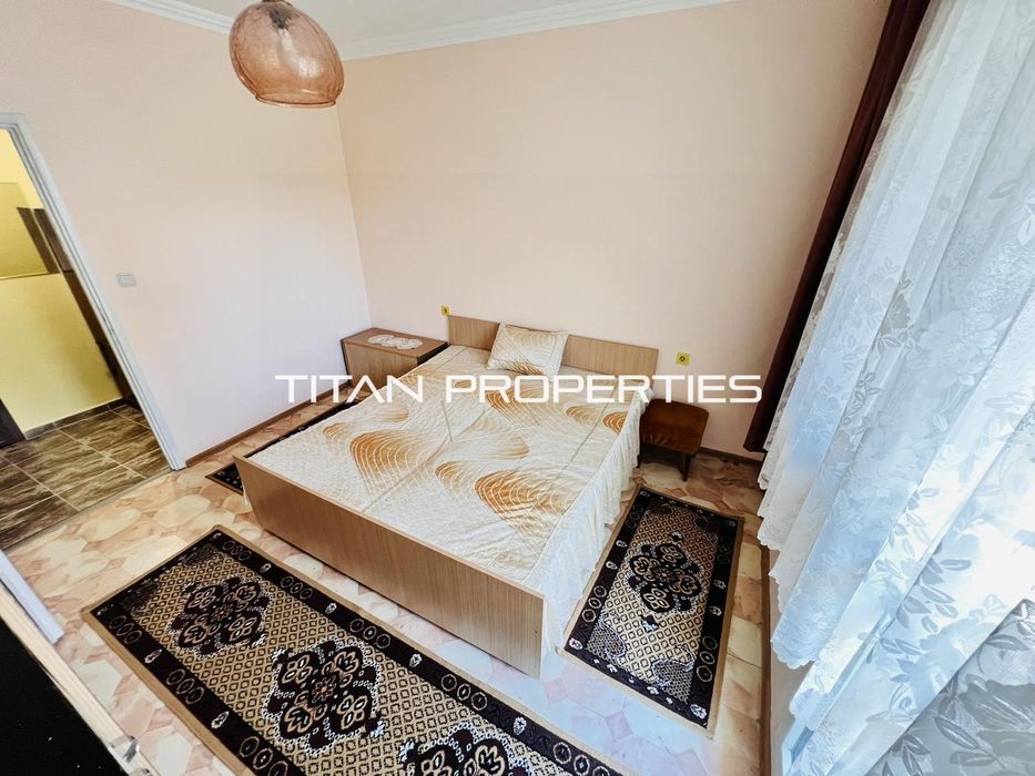 Дава се под наем Двустаен апартамент в Бургас, Възраждане - 67 кв.м за 408 € - Снимка #3