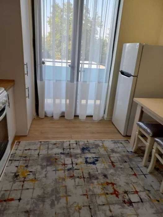 СРОЧНО Сдаётся кв Ахмад Дониш 2-ком/3/9 ро-н Юнусабад-13 кв 101*