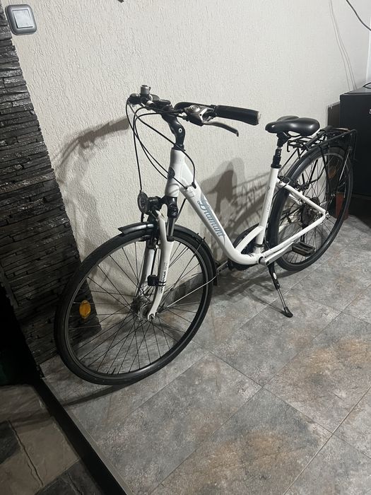 Bicicleta dama foarte buna
