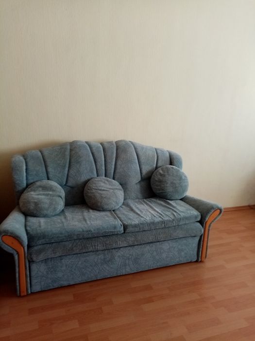 Разтегателен Диван