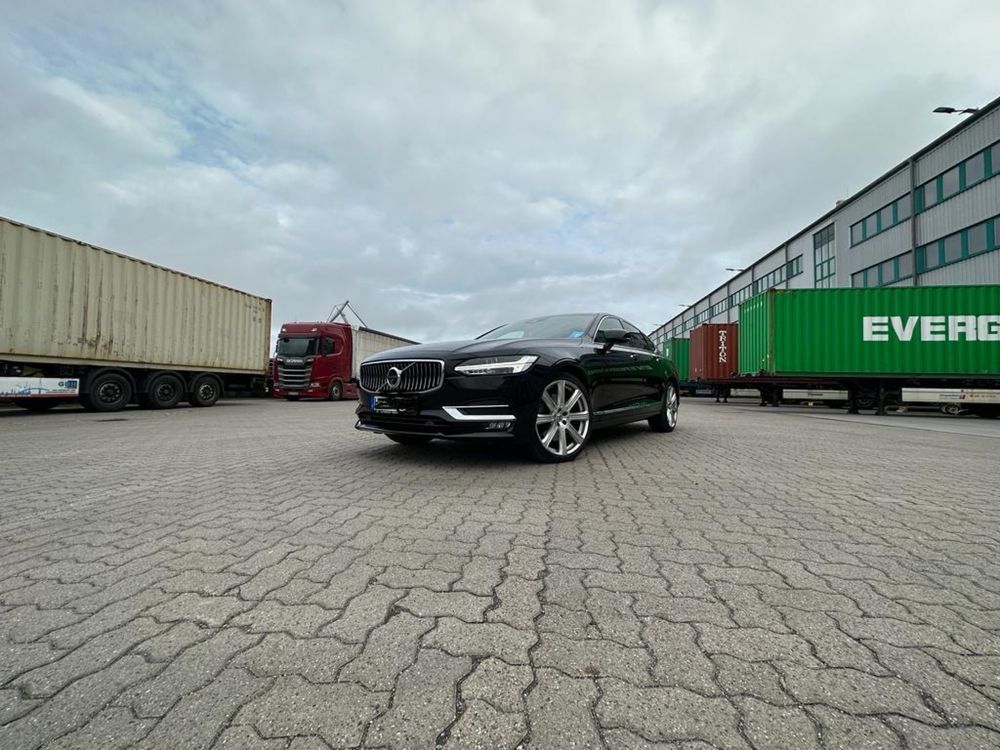 Volvo S90 D5 AWD