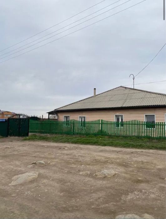 Срочно продам дом!!Дом в хорошем ссостояние,теплый,чистый,уютный’