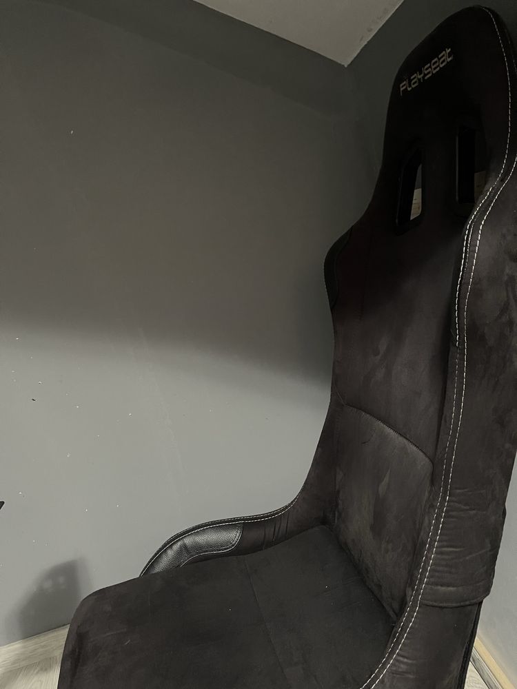 Playseat Alcantara