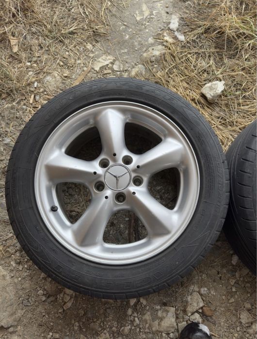 Mercedes Benz ( 2x Merț uri la prețul afisat)