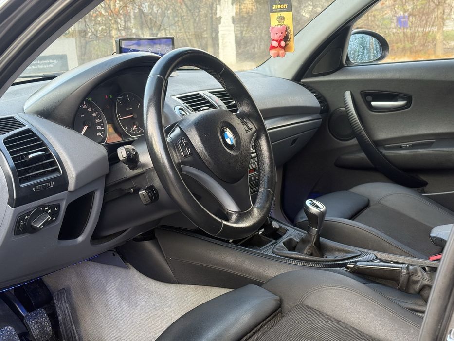 BMW Seria-1//E87 120D// 2.0/163CP 6+1-Trepte//Auto-Impecabill/2006-E4/